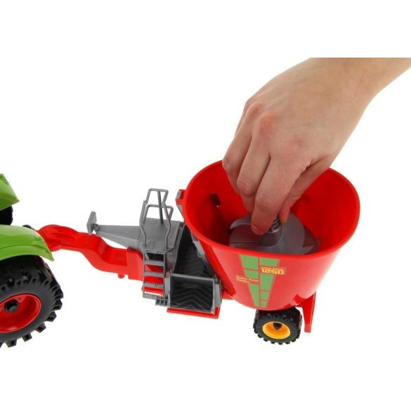 Traktor vetőgéppel